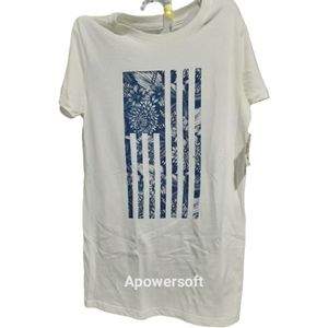 Shortsleeve juniors graphic tshirt